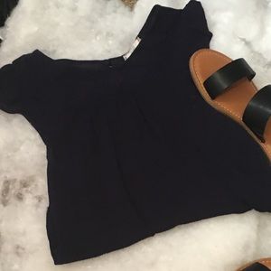Navy blue top